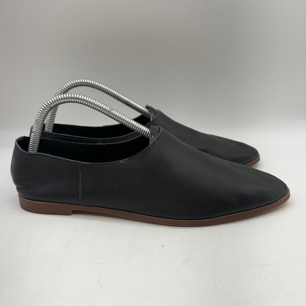 Zara Trafaluc Black Leather Pointed Toe Loafers Flats Size 41 Womens Slip On